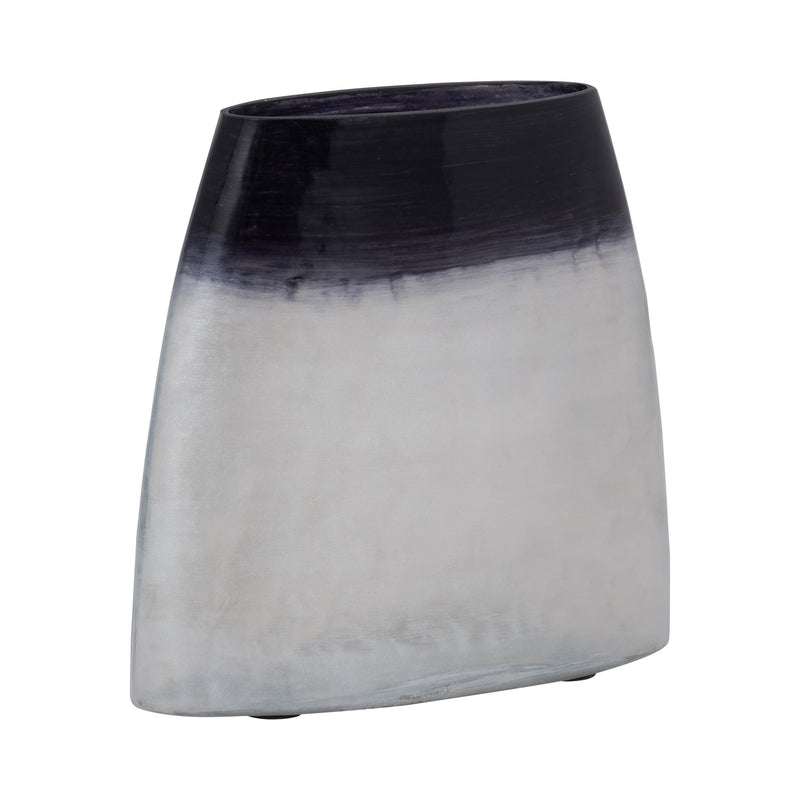 glass-8-ombre-vase-blue-2