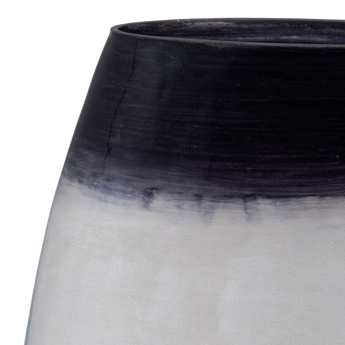 glass-8-ombre-vase-blue-5
