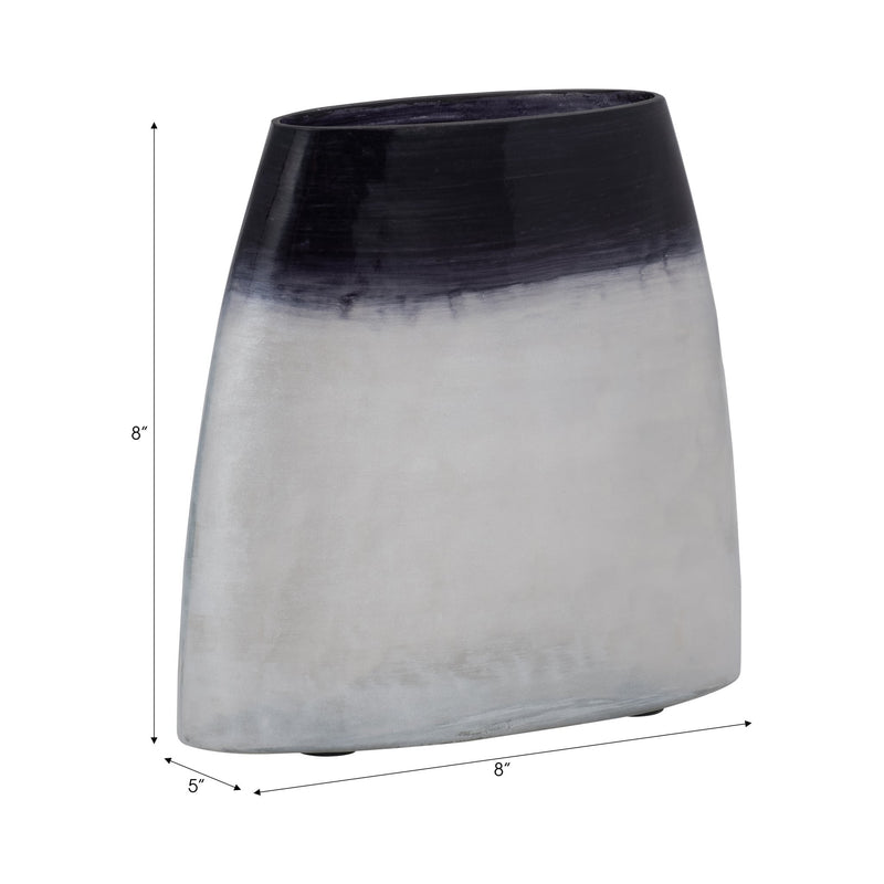glass-8-ombre-vase-blue-9