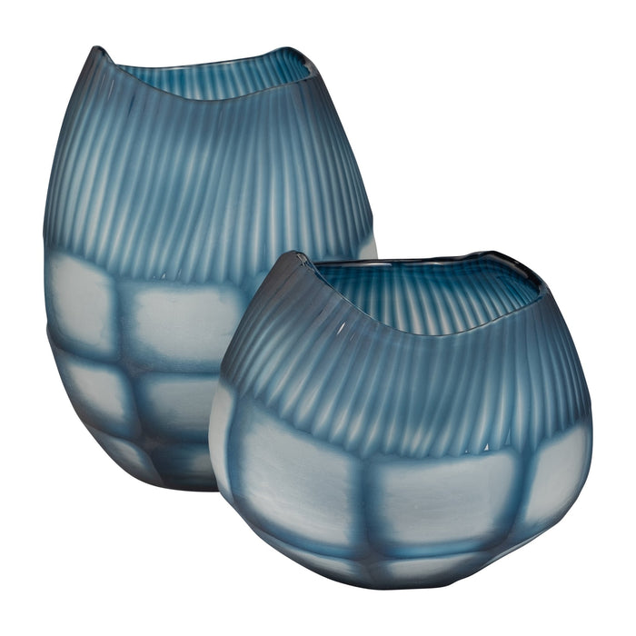 glass-9-carved-bowl-blue-10