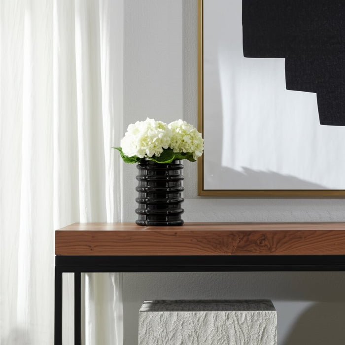 glass-9-h-scallop-vase-black-10