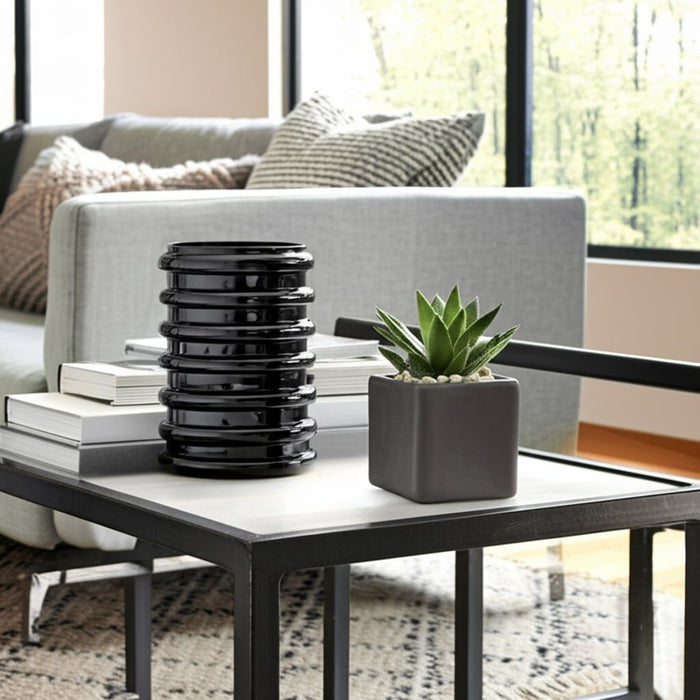 glass-9-h-scallop-vase-black-12