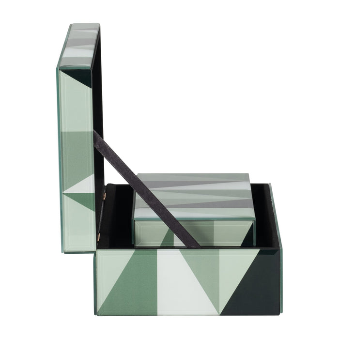 glass-s-2-8-11-triangles-boxes-green-white-5