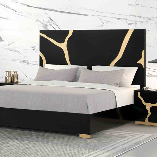 goldsberg-e-king-bed-w-gold-trim-black-gold-1