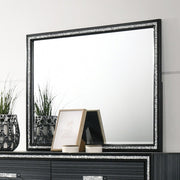 haiden-weathered-black-mirror-1