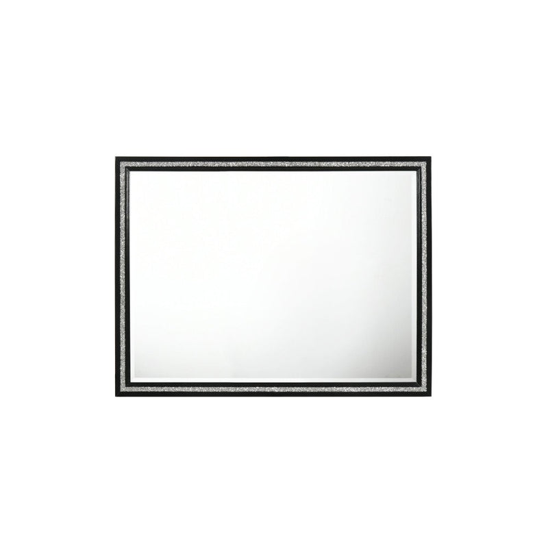 haiden-weathered-black-mirror-2