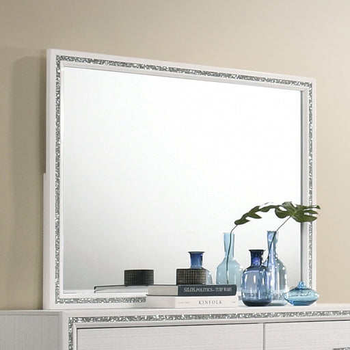 haiden-white-mirror-1