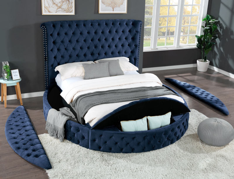 hazel-king-vanity-5-blue-4