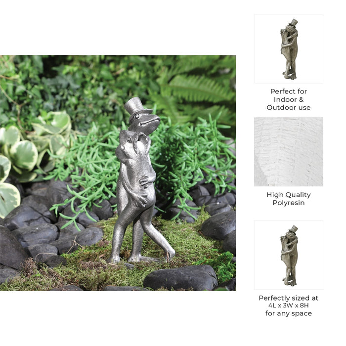 hugging-frogs-figurine-9