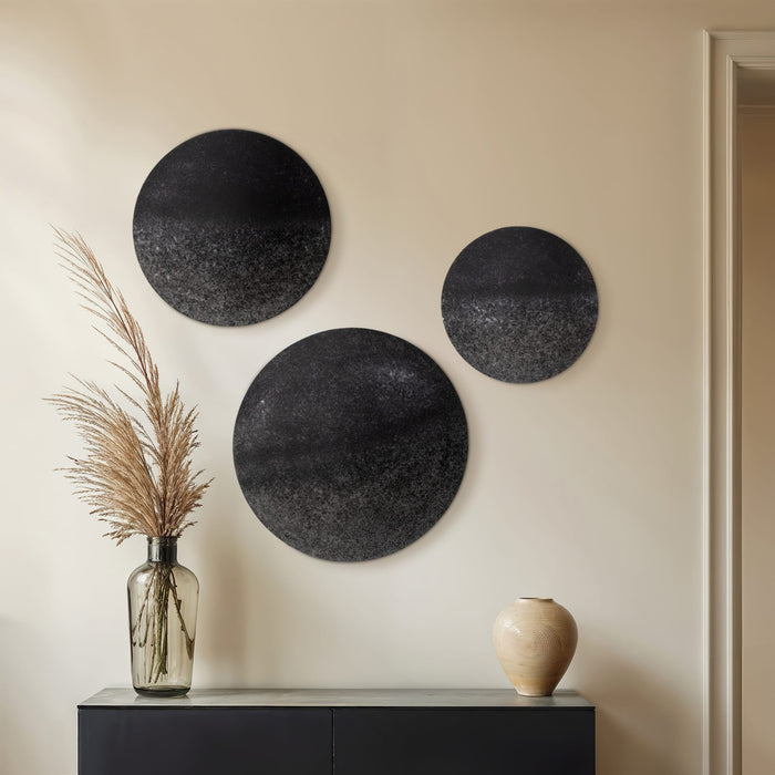 iron-s-3-16-20-24-circle-wall-art-black-10