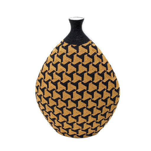 jahia-geometric-vase-1
