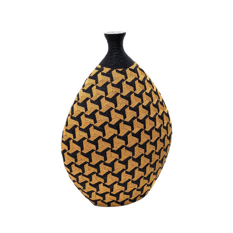 jahia-geometric-vase-2
