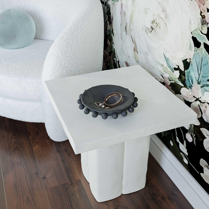 kayla-white-concrete-side-table-2