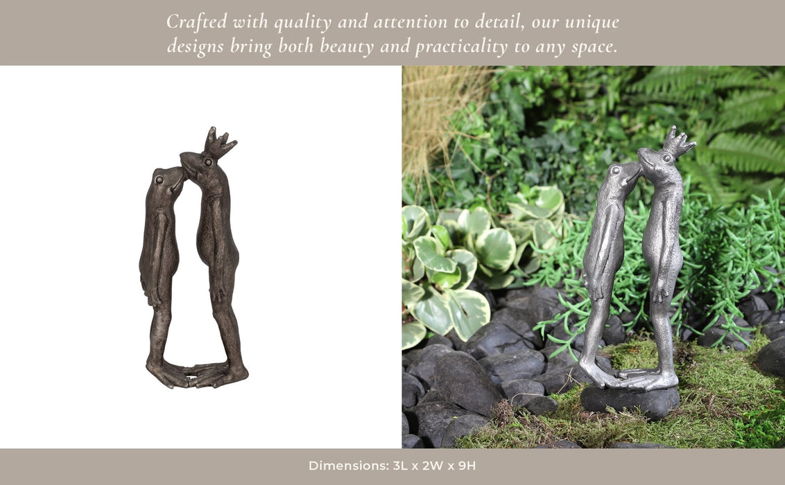 kissing-frogs-figurine-12