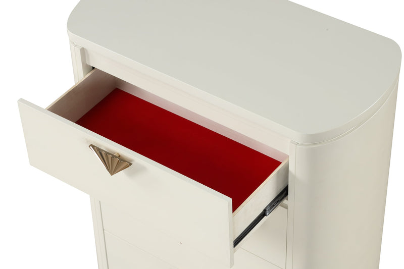 la-pierre-chest-4