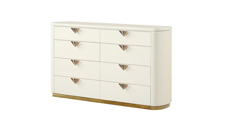la-pierre-dresser-1