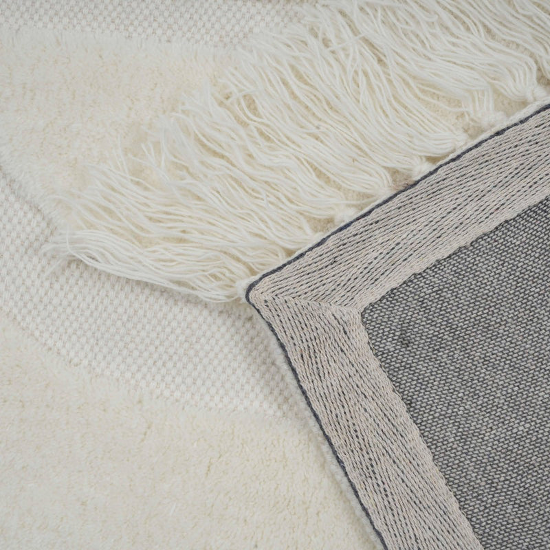 loop-white-5-x-8-area-rug-4