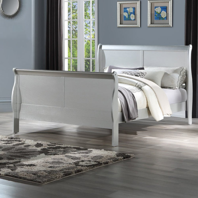 louis-philippe-iii-platinum-eastern-king-bed-1