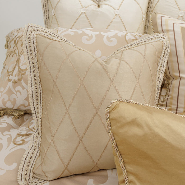 luxembourg-13-piece-king-comforter-set-creme-5