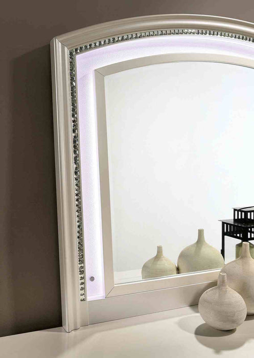 maddie-5-pc-queen-bedroom-set-w-chest-5