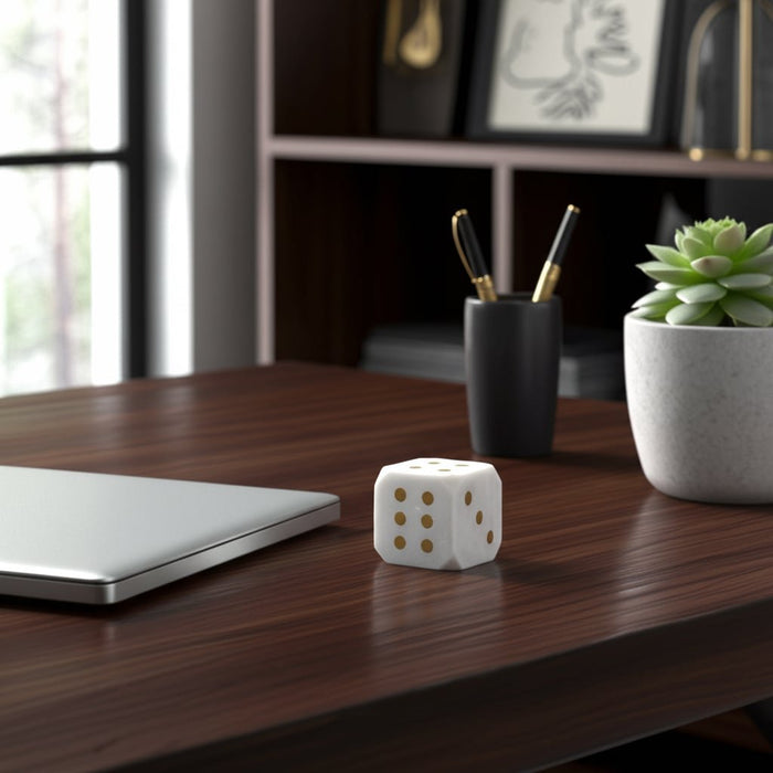 marble-4-dice-white-10