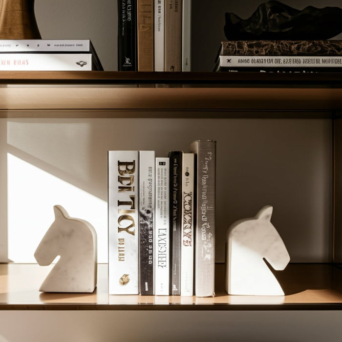 marble-s-2-6-horse-head-bookends-white-11