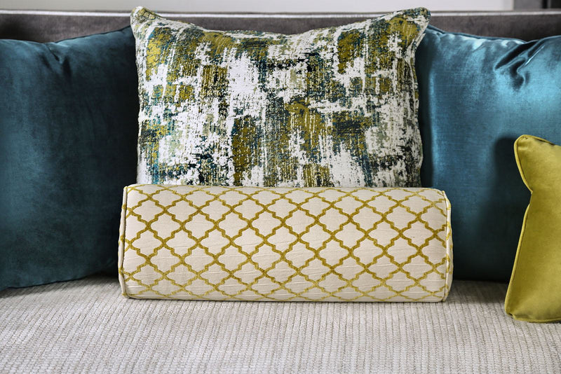 mariella-loveseat-9