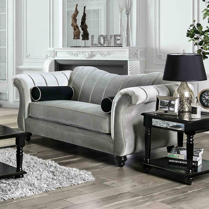 marvin-loveseat-1