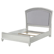 maverick-fabric-platinum-eastern-king-bed-1
