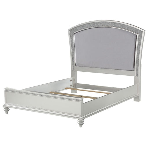 maverick-fabric-platinum-eastern-king-bed-1