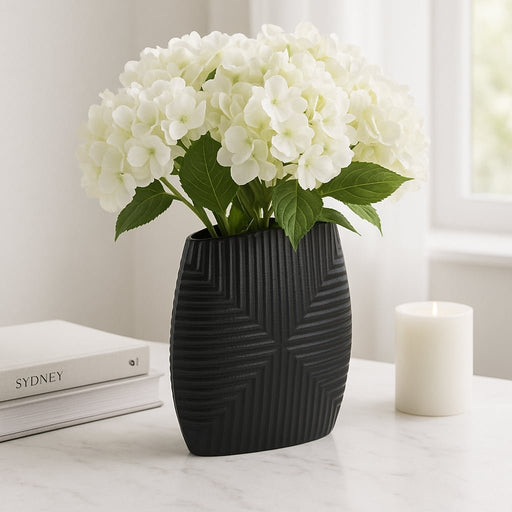 metal-10-h-ribbed-vase-matte-black-2