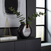 metal-10-round-chipped-vase-black-11