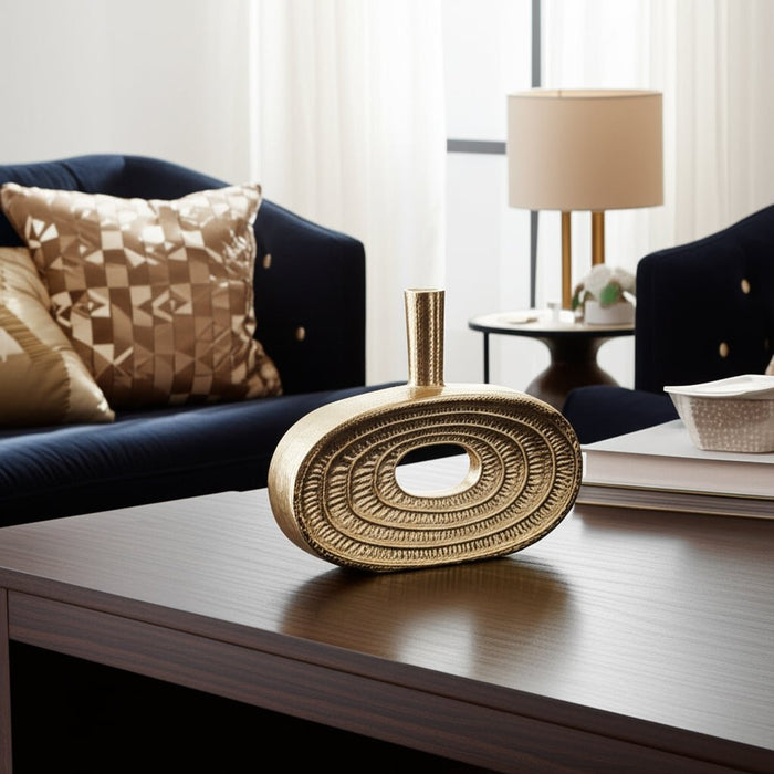 metal-10-tribal-cut-out-vase-gold-13