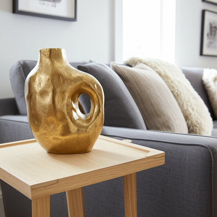 metal-11-hammerd-cut-out-vase-gold-13