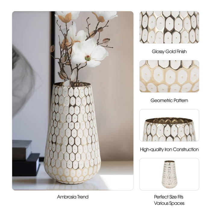 metal-11-tribal-vase-gold-9