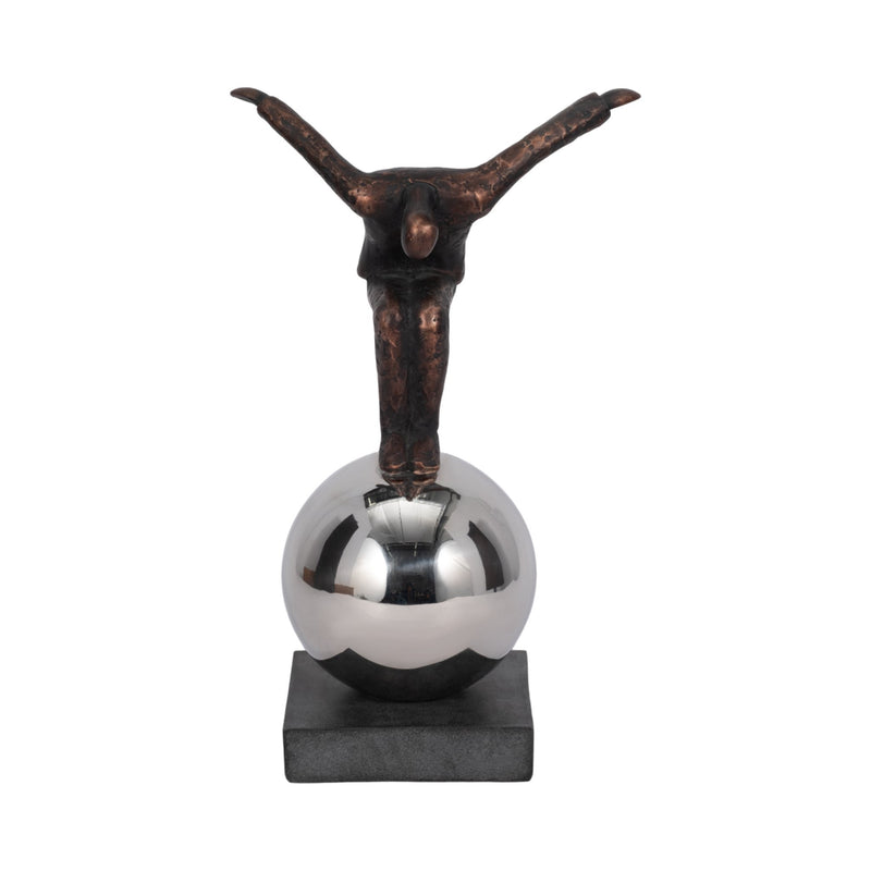 metal-12-balancing-man-on-sphere-bronze-1