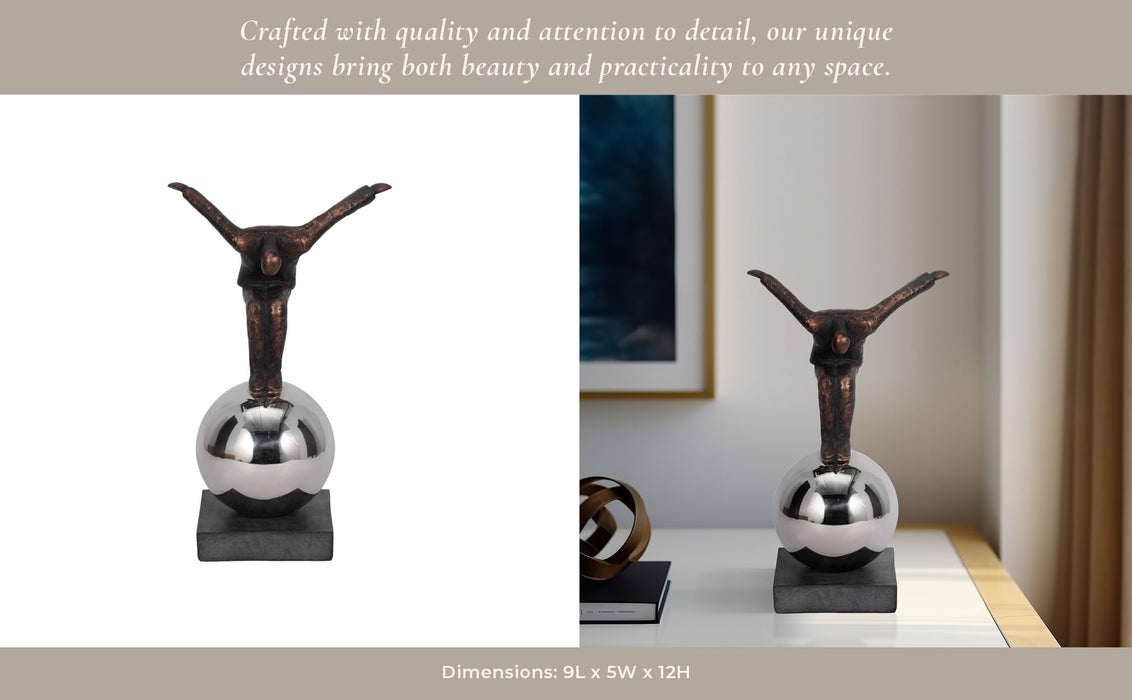 metal-12-balancing-man-on-sphere-bronze-13