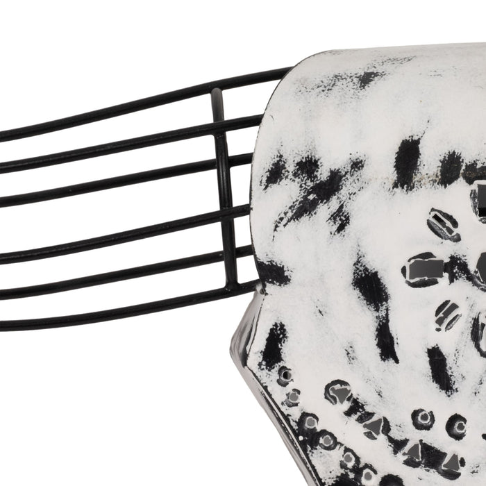 metal-12-h-buffalo-wall-accent-black-white-4