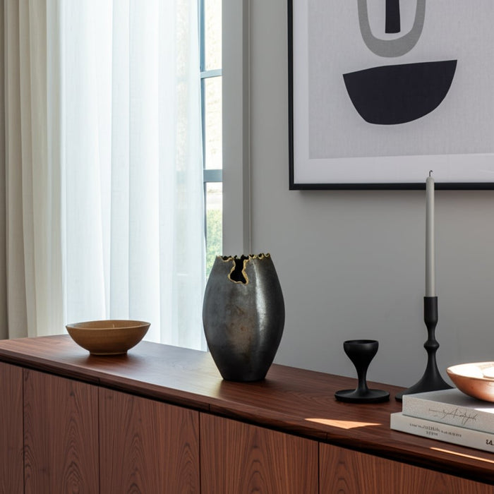 metal-14-chipped-vase-black-12