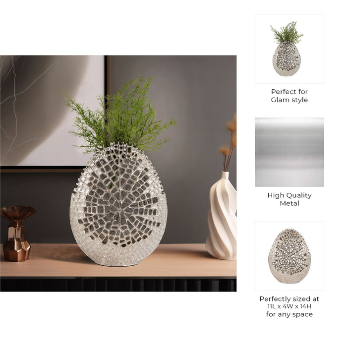 metal-14-contemporary-vase-silver-10