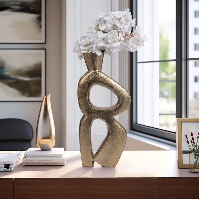 metal-15-abstract-vase-gold-9