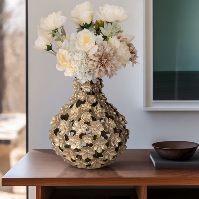 metal-15-cut-out-flower-vase-champagne-11