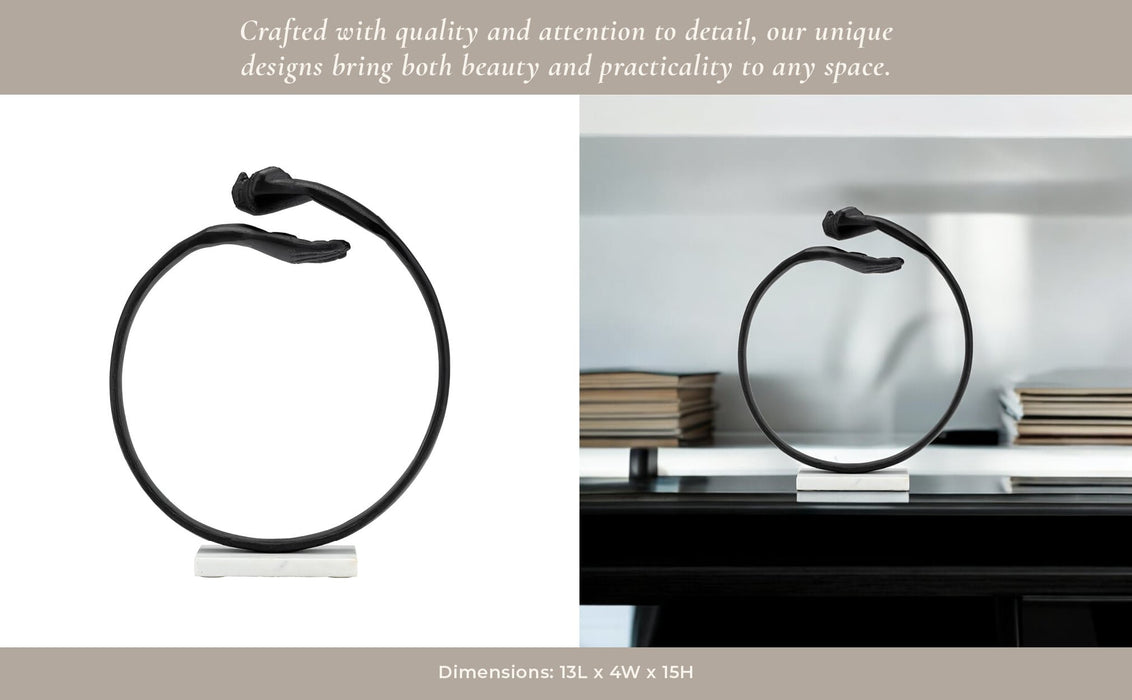 metal-15-hand-ring-on-base-sculpt-black-white-12