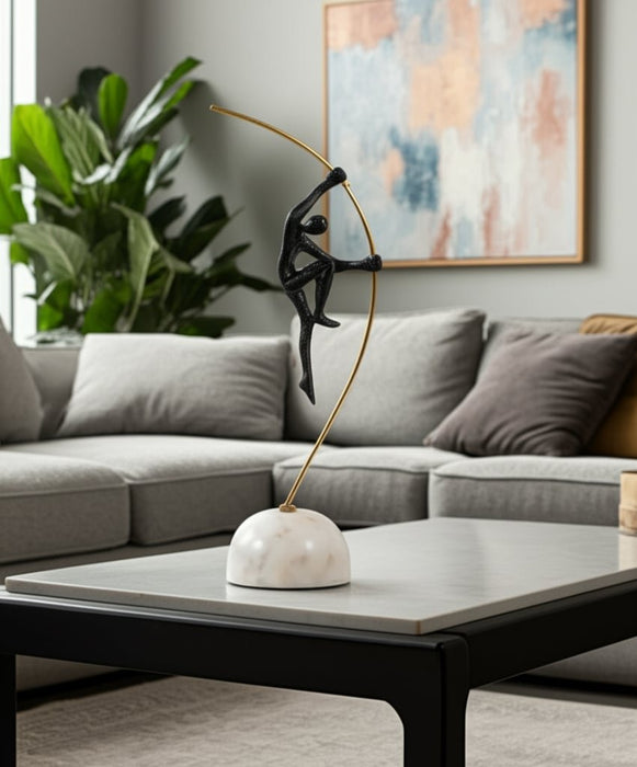 metal-16-gymnast-on-pole-black-gold-11