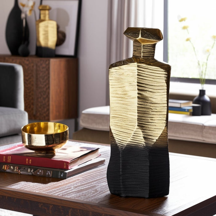 metal-16-rigged-vase-gold-black-15