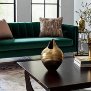 metal-16-shell-like-vase-gold-4