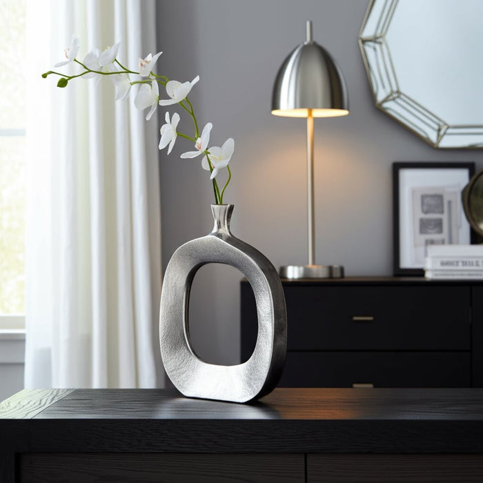 metal-16-short-open-cut-out-vase-silver-11