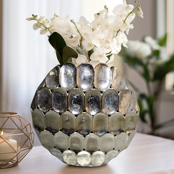 metal-17-oval-vase-silver-11