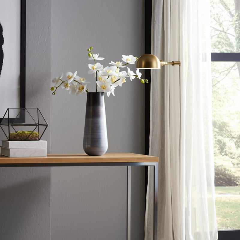 metal-18-h-alabastron-vase-multi-8