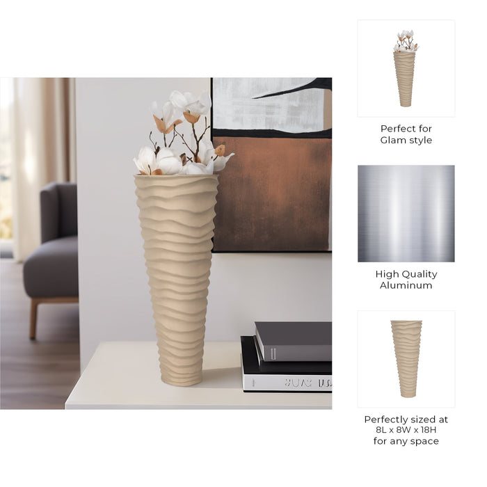 metal-18-rugged-vase-ivory-nickel-9